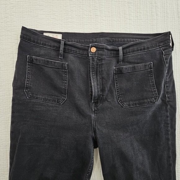 Gap '70s Flare High Rise Jeans Women's 18R 34x31 Black Stretch Denim EUC LN - Picture 8 of 15